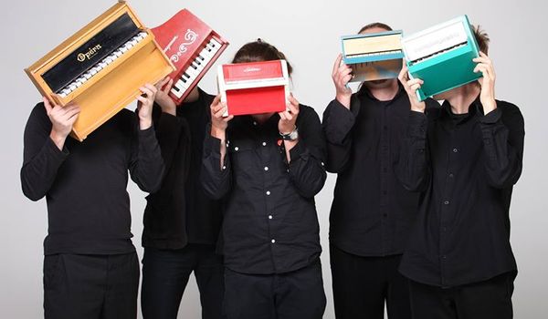 Going. | Małe Instrumenty / Schulz - Teatr Stary w Lublinie Profil Oficjalny