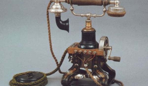 Going. | Wystawa "Telegraf I Telefon" - Muzeum Poczty i Telekomunikacji we Wrocławiu