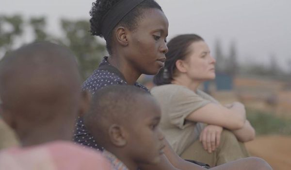 Going. | Ptaki śpiewają w Kigali - pokaz przedpremierowy z twórcami - Dolnośląskie Centrum Filmowe (DCF)