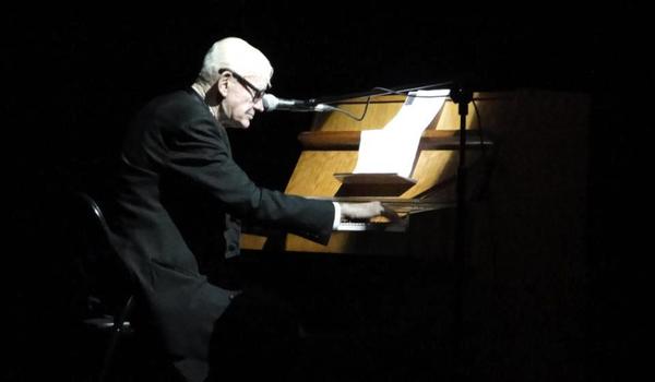 Going. | Jerzy Michał Bożyk - Klub Muzyczny Awaria