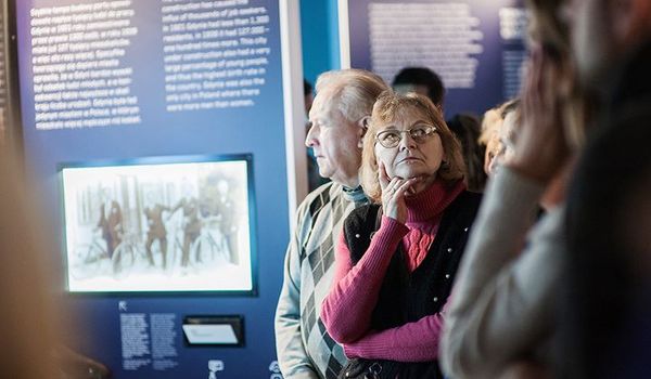 Going. | Historia sztuki od podstaw – wykłady dla Seniorów - Muzeum Miasta Gdyni