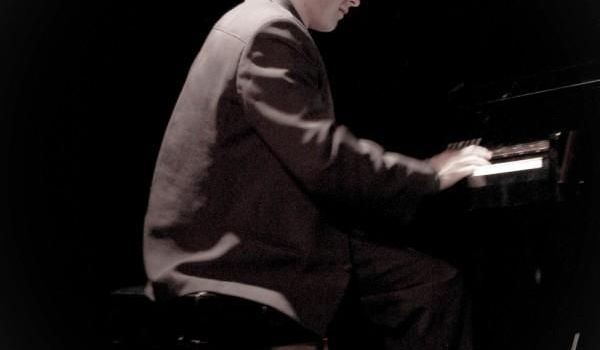 Going. | Adam Kowalewski Trio - Harris Piano Jazz Bar