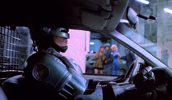 Going. | RoboCop - Ruiny Teatru Victoria