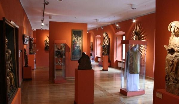 Going. | Galeria sztuki średniowiecznej - Muzeum Archidiecezjalne