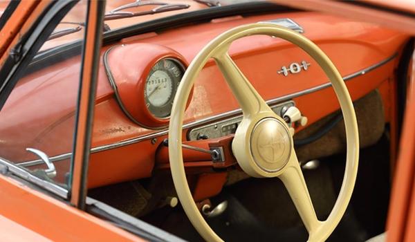 Going. | Wystawa "Z dziejów polskiej motoryzacji" - Muzeum Inżynierii Miejskiej